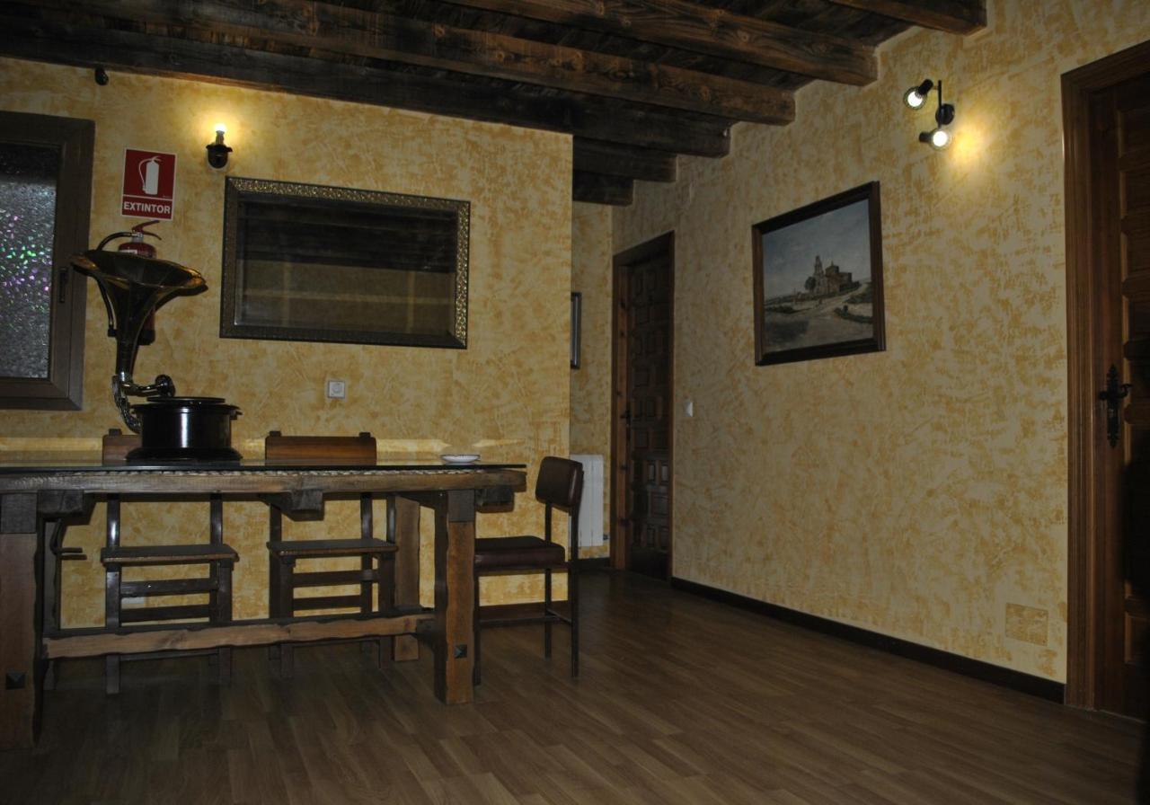 Hotel Rural Los Perales Сан-Витеро Экстерьер фото
